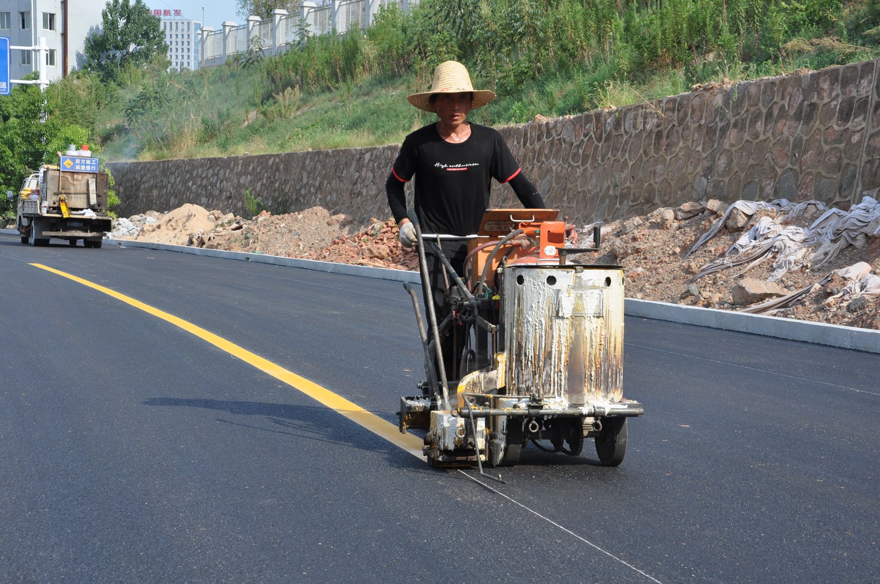 蘆淞區(qū)服飾二路通車(chē)！
